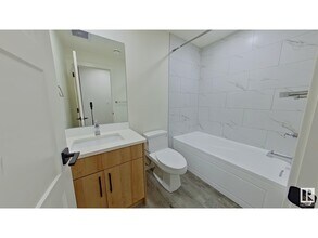 5715 Hawthorn Common SW in Edmonton, AB - Building Photo - Building Photo