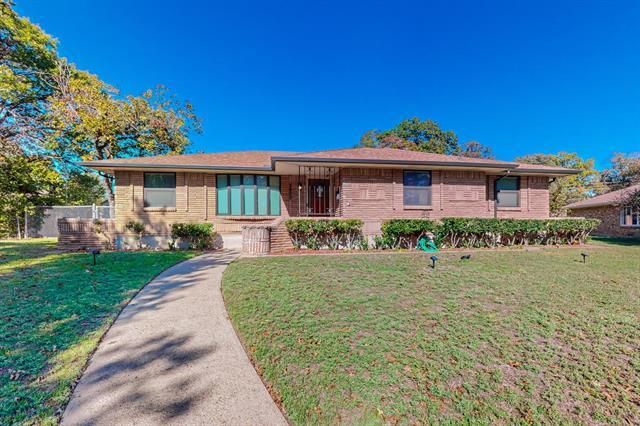 3425 Shady Hollow Ln in Dallas, TX - Building Photo