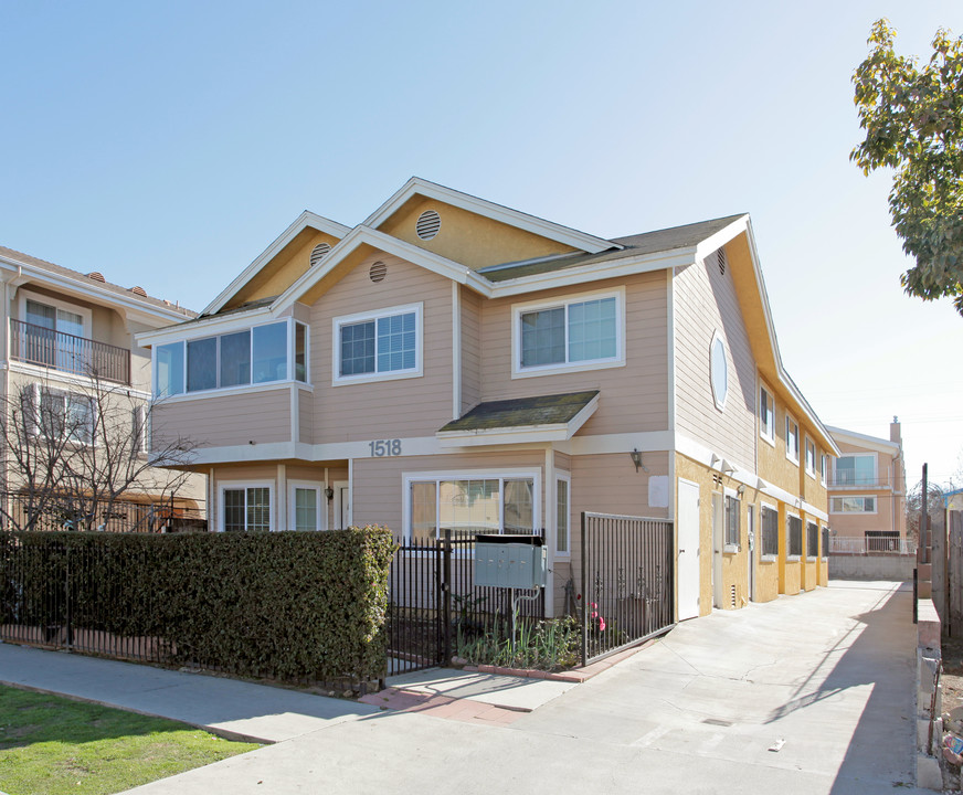 The 207th Street Apartments in Torrance, CA - Building Photo