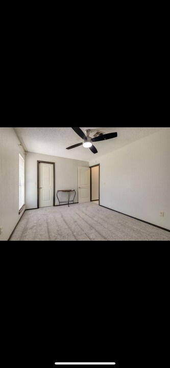 7613 Maehs Cir in Oklahoma City, OK - Building Photo