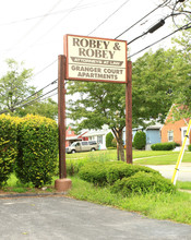 Granger Court Apartments in Maple Heights, OH - Building Photo - Building Photo