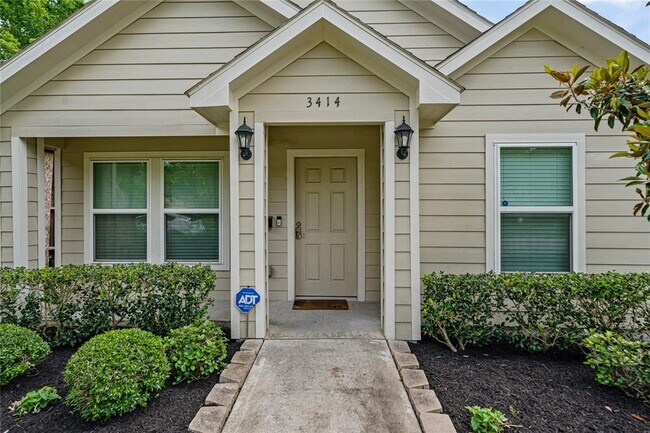 3414 Hadley St photo'