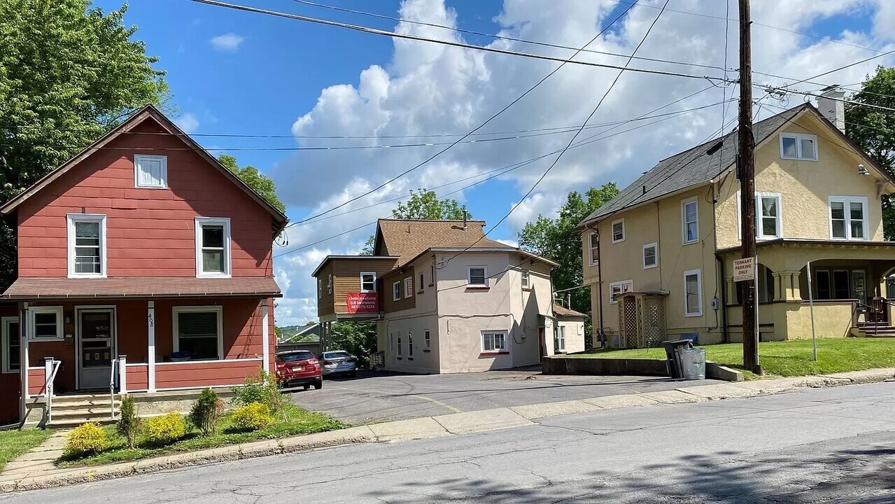 410 Hillview Plz, Unit 410AptA1 in Ithaca, NY - Building Photo
