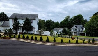 837 Shackleton Rd in Apex, NC - Building Photo