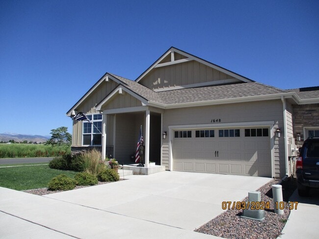 1648 Tundra Ave in Berthoud, CO - Foto de edificio - Building Photo