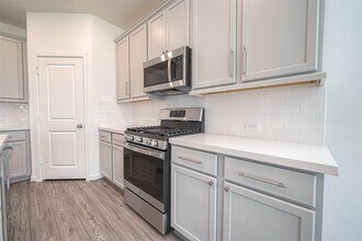 21834 Sunshine Cove Ln in Cypress, TX - Building Photo - Building Photo