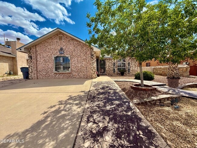 property at 12416 Flora Alba Dr