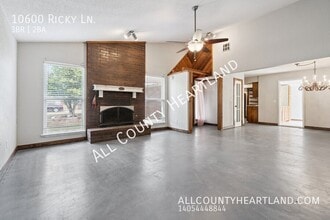 10600 Ricky Ln in Midwest City, OK - Building Photo - Building Photo