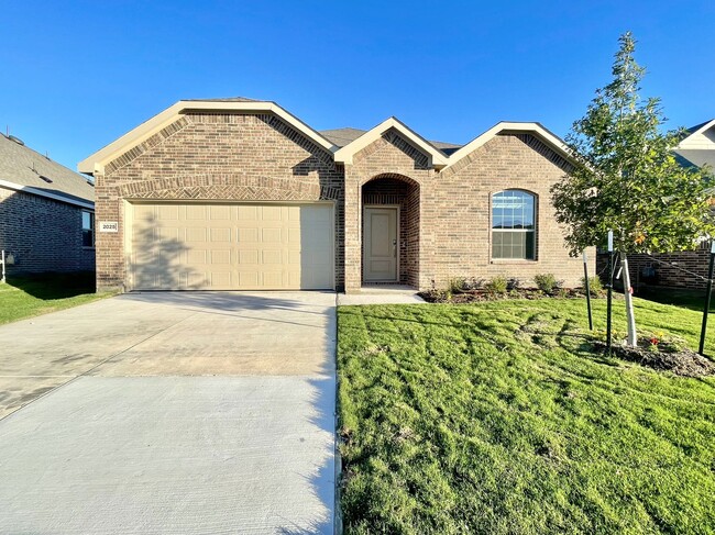 2025 Ensor Dr in Little Elm, TX - Building Photo - Building Photo