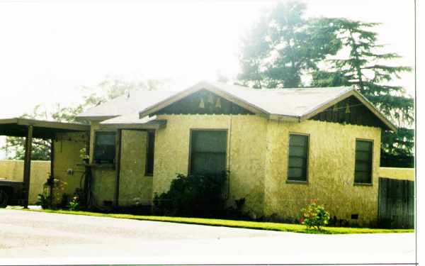 2149 Lincoln Ave in San Bernardino, CA - Foto de edificio