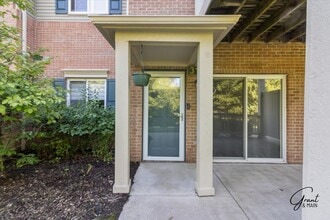 313 Marigold Cir in Westland, MI - Building Photo - Building Photo