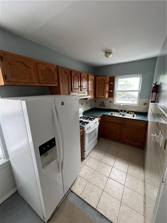 196 New York Ave in Providence, RI - Building Photo - Building Photo