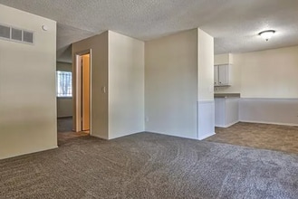 1218 N 77th Terrace in Kansas City, KS - Building Photo - Building Photo