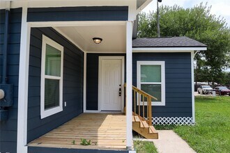 621 North St in Crosby, TX - Building Photo - Building Photo