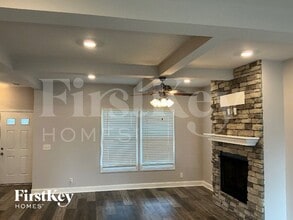 1156 Charles Thomas Dr in Clarksville, TN - Building Photo - Building Photo