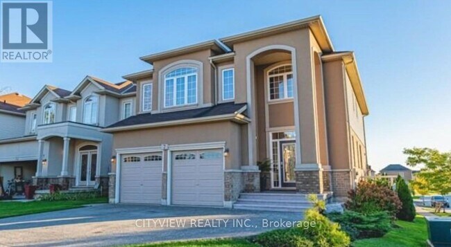 7 Woodvalley Ct in Hamilton, ON - Building Photo - Building Photo