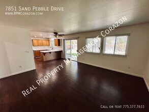 7851 Sand Pebble Dr in Reno, NV - Building Photo - Building Photo