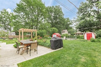 8279 Westmoor Rd in Mentor, OH - Building Photo - Building Photo