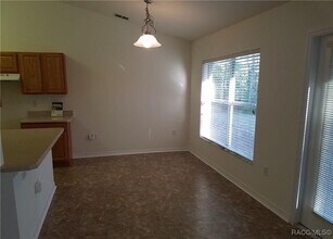 12 Bellis Ct in Homosassa, FL - Building Photo - Building Photo