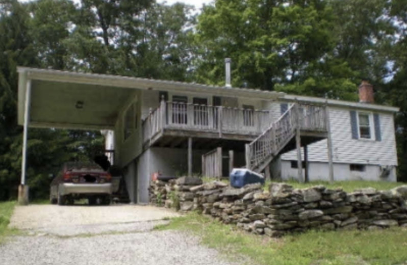 50 Birch Rd in Storrs Mansfield, CT - Building Photo