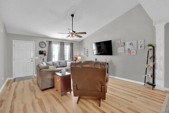 129 Merowey Ct in Chapin, SC - Building Photo - Building Photo