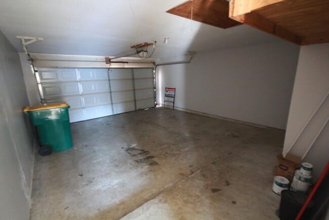 22823 Elkana Deane Ln