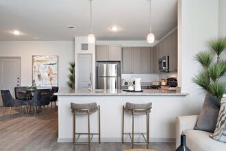 1101 Halsey Dr in Leander, TX - Building Photo - Building Photo