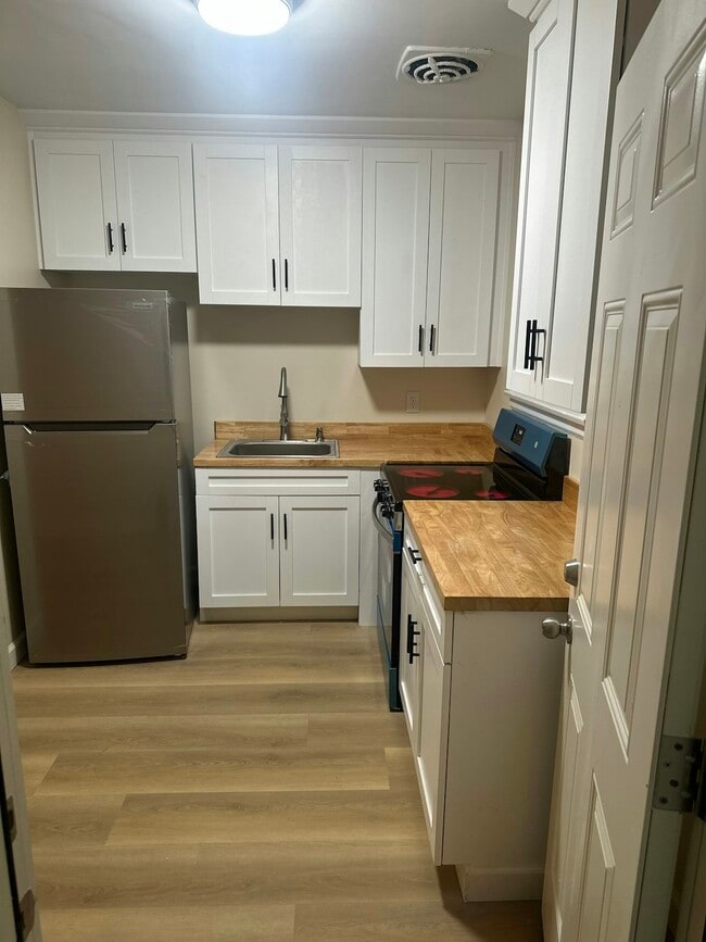 724 S 4th St in Jesup, GA - Building Photo - Building Photo