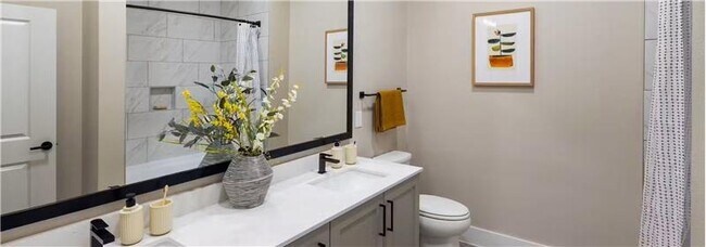 2301 Aldrich St in Austin, TX - Building Photo - Building Photo