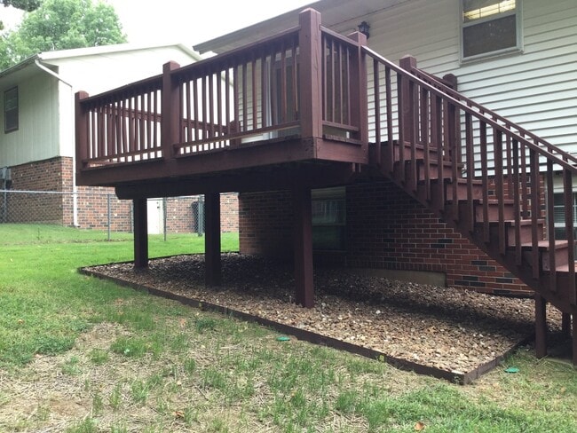 5428 Bagnall Dr in Jefferson City, MO - Building Photo - Building Photo