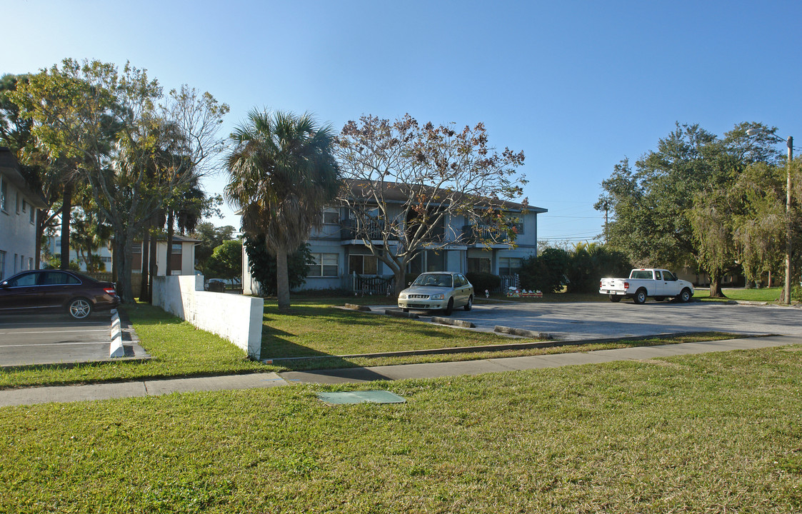 478 77th Ave N in St. Petersburg, FL - Building Photo