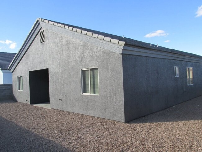 3356 El Tovar Ave in Kingman, AZ - Building Photo - Building Photo