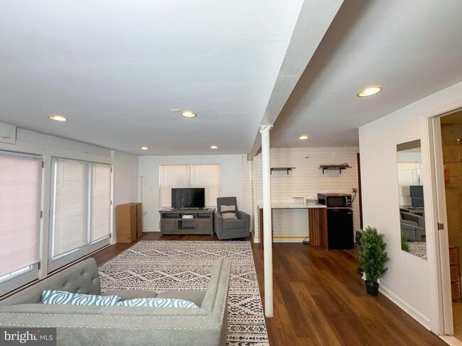 property at 9300 Colesville Rd