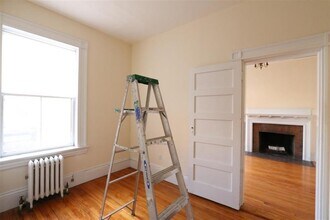 7 Ware St, Unit 102 in Cambridge, MA - Building Photo - Building Photo