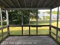 10 Middle Spring Ave photo'