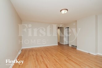 14340 Kenwood Ave in Dolton, IL - Building Photo - Building Photo