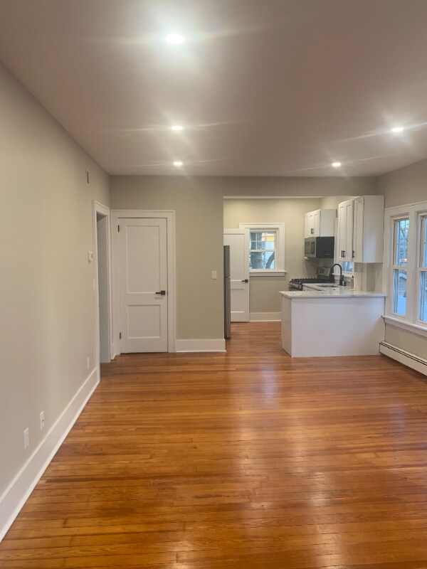 6 Terrace Pl