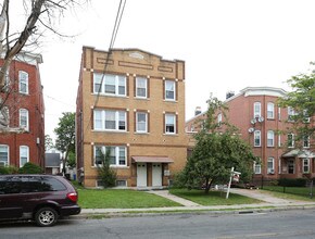 108 Preston St in Hartford, CT - Building Photo - Building Photo