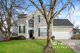9914 Northwoods Forest Dr in Charlotte, NC - Building Photo