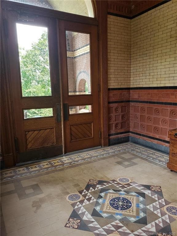 27 Hillside Pl-Unit -18 in New Britain, CT - Building Photo - Building Photo