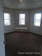 338 S Pierce St in Lima, OH - Foto de edificio - Building Photo