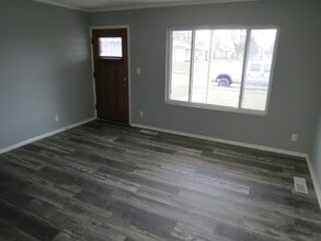 2664 Shelly Dr in Columbus, OH - Foto de edificio - Building Photo