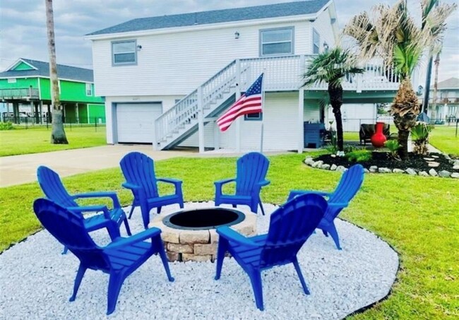 property at 4007 Grayson Dr