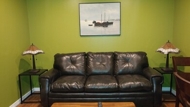 2481 Golden Gate Blvd E, Unit unit#2 in Naples, FL - Foto de edificio - Building Photo