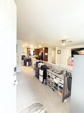 108 N Cambrian Ave in Bremerton, WA - Building Photo - Building Photo