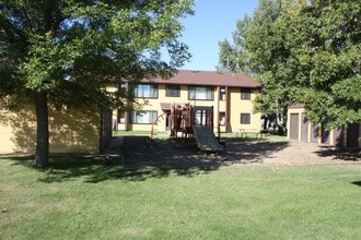 Harvey Manor Apartments in Harvey, ND - Building Photo - Building Photo