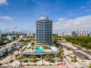 Paramount Fort Lauderdale Beach in Fort Lauderdale, FL - Building Photo - Building Photo