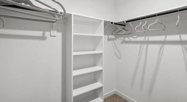 property at 2807 Lisburn Ter Ln