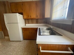 404 W Edgerton St in Dunn, NC - Building Photo - Building Photo