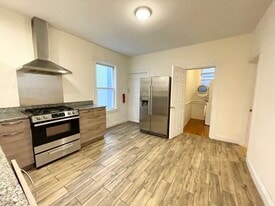 17 Sachem St in Boston, MA - Building Photo